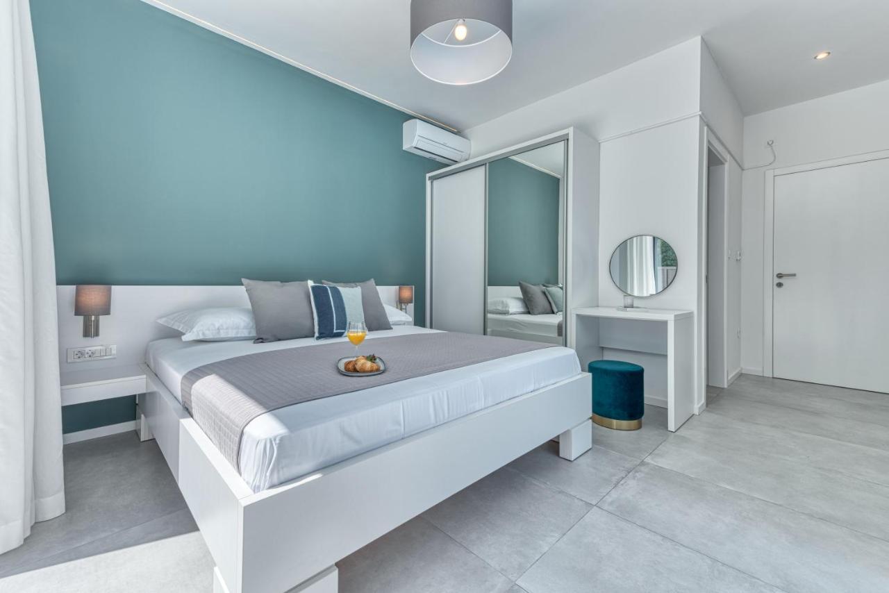 Villa Oasis - Your Luxury Home Away From Home Celopeci Exteriör bild